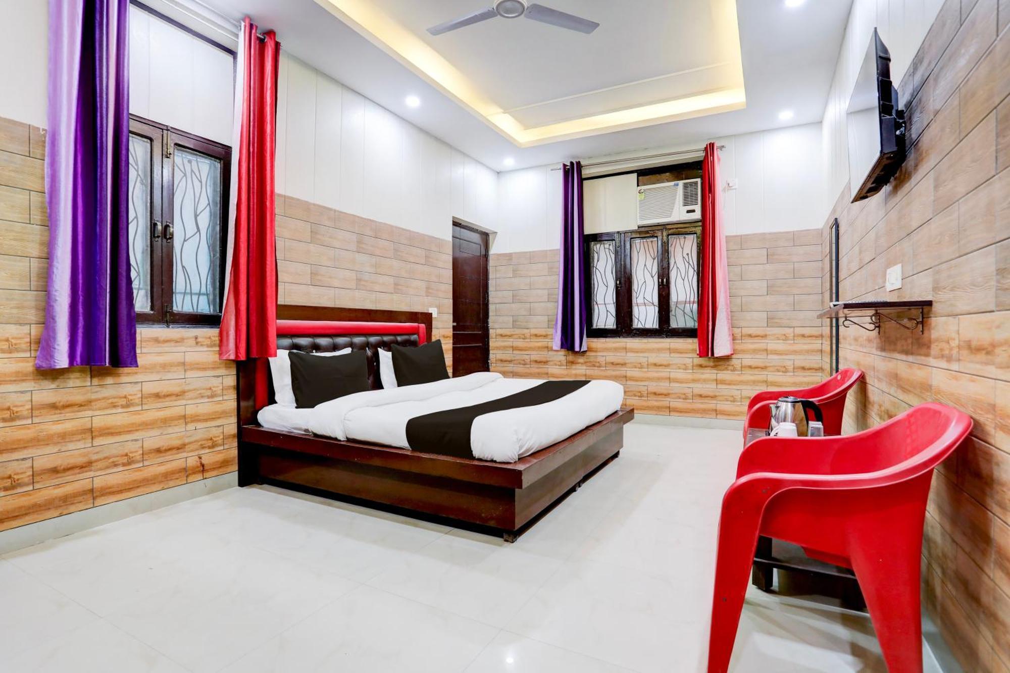 נוידה Hotel O Gupta Residency מראה חיצוני תמונה